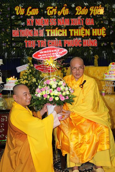 Đồng Tháp: Lễ khánh tuế và kỷ niệm 55 năm xuất gia HT. Thích Thiện Huệ