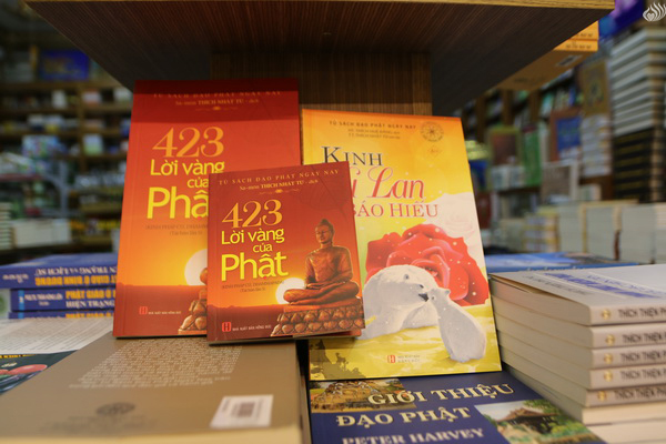 Thư mời thỉnh kinh “Kinh Vu- Lan Báo Hiếu” và “Kinh Pháp Cú – 423 Lời Vàng Của Đức Phật”