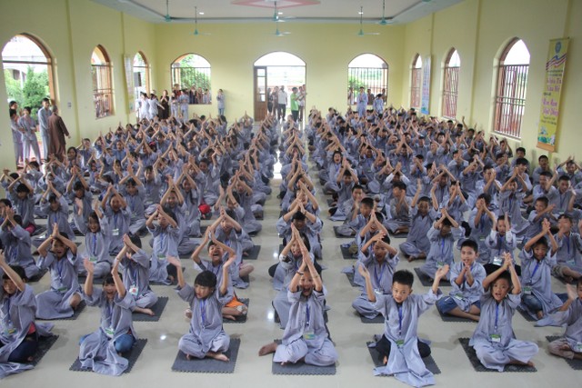 Thái Bình: Chùa Hoằng Văn mở khóa tu “Ươm mầm Phật pháp”