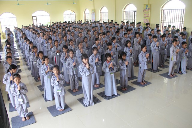 Thái Bình: Chùa Hoằng Văn mở khóa tu “Ươm mầm Phật pháp”