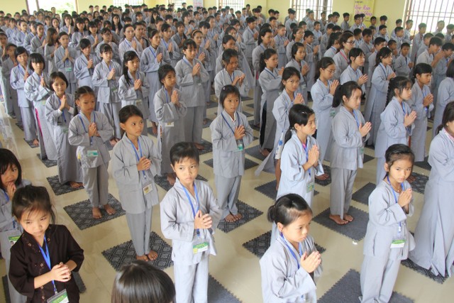 Thái Bình: Chùa Hoằng Văn mở khóa tu “Ươm mầm Phật pháp”