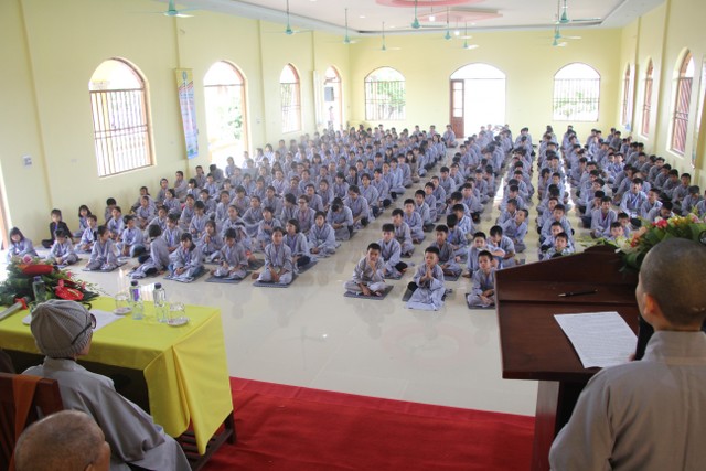 Thái Bình: Chùa Hoằng Văn mở khóa tu “Ươm mầm Phật pháp”