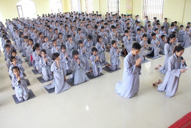 Thái Bình: Chùa Hoằng Văn mở khóa tu “Ươm mầm Phật pháp”