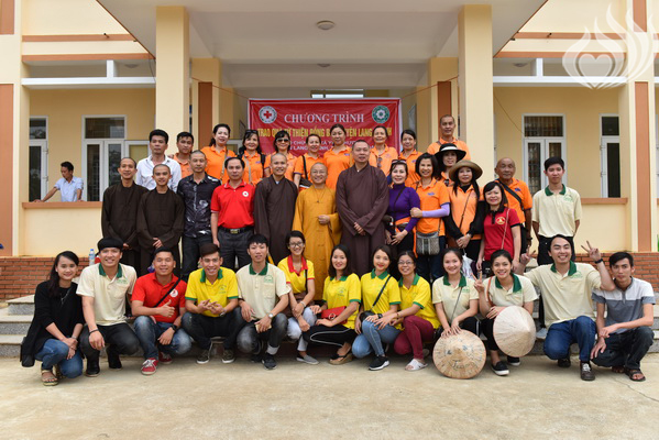Tổng kết chương trình cứu trợ khẩn cấp cho đồng bào bị ảnh hưởng bởi lũ lụt tại Hòa Bình và Thanh Hóa (C127)