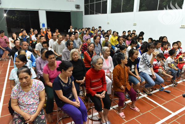Tổng kết chương trình cứu trợ khẩn cấp cho đồng bào bị ảnh hưởng bởi lũ lụt tại Hòa Bình và Thanh Hóa (C127)