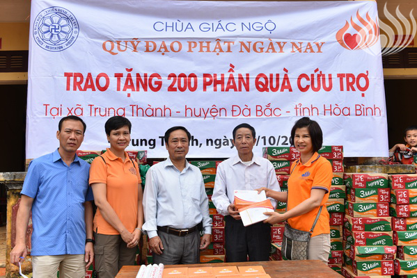 Tổng kết chương trình cứu trợ khẩn cấp cho đồng bào bị ảnh hưởng bởi lũ lụt tại Hòa Bình và Thanh Hóa (C127)