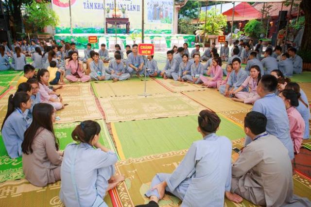 Thái nguyên: chùa Huống Thượng, Khai mạc khóa tu “ Tâm khai trí sáng lần thứ II ”.
