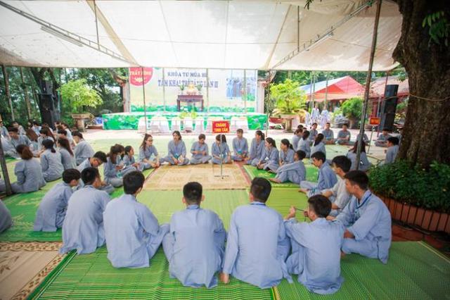 Thái nguyên: chùa Huống Thượng, Khai mạc khóa tu “ Tâm khai trí sáng lần thứ II ”.