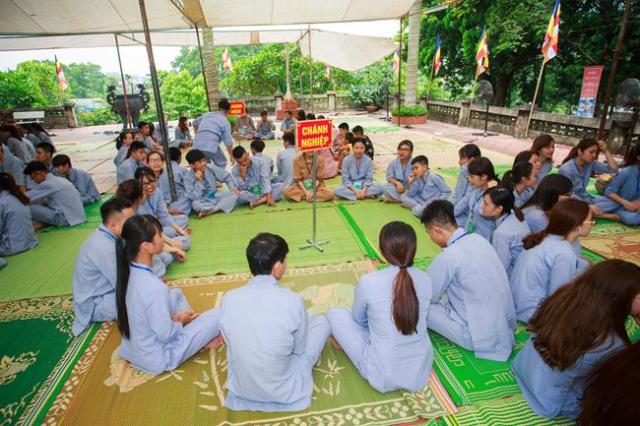 Thái nguyên: chùa Huống Thượng, Khai mạc khóa tu “ Tâm khai trí sáng lần thứ II ”.