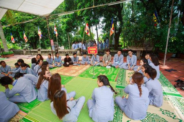 Thái nguyên: chùa Huống Thượng, Khai mạc khóa tu “ Tâm khai trí sáng lần thứ II ”.