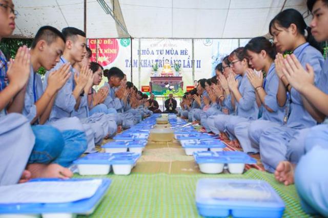 Thái nguyên: chùa Huống Thượng, Khai mạc khóa tu “ Tâm khai trí sáng lần thứ II ”.