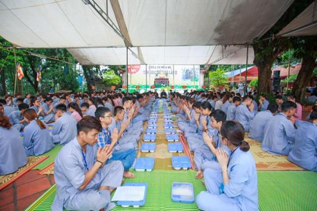 Thái nguyên: chùa Huống Thượng, Khai mạc khóa tu “ Tâm khai trí sáng lần thứ II ”.