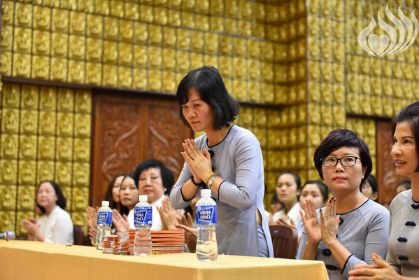 Tổng kết Lễ “Trao tặng học bổng ĐPNN 2017 dành cho sinh viên các trường  Đại học, Cao đẳng tại TP. HCM” - C128