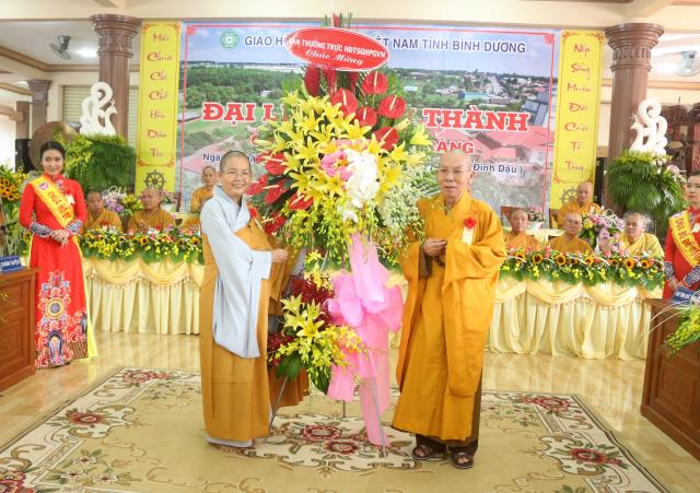 Bình Dương: Niềm vui ngày Đại lễ khánh thành