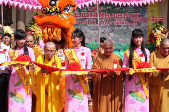 Bình Dương: Niềm vui ngày Đại lễ khánh thành