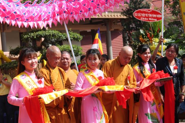 Bình Dương: Niềm vui ngày Đại lễ khánh thành
