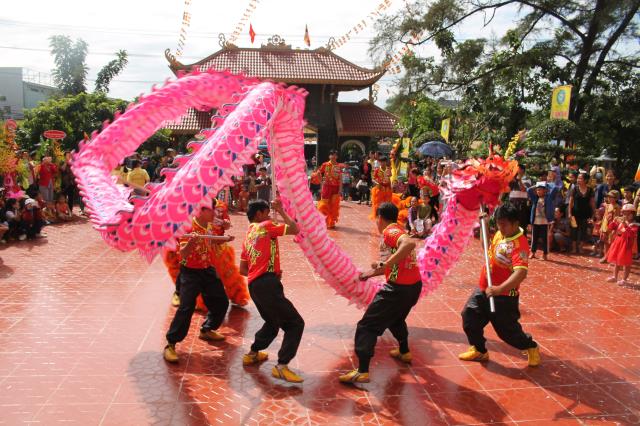 Bình Dương: Niềm vui ngày Đại lễ khánh thành
