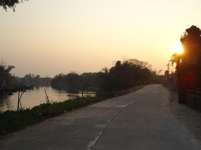 Bến Thu Tìm Bạn
