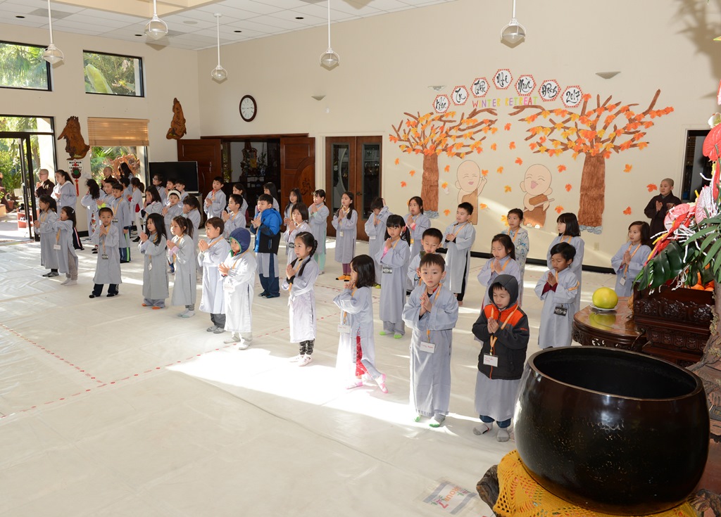 Chùa Đức Viên, San Jose (Hoa Kỳ)  Tổ Chức Khóa Tu Thiếu Nhi Mùa Đông 2017