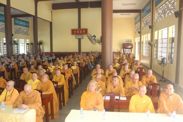 Bình Dương: Lễ tưởng niệm 709 năm ngày Phật hoàng Trần Nhân Tông nhập Niết bàn.