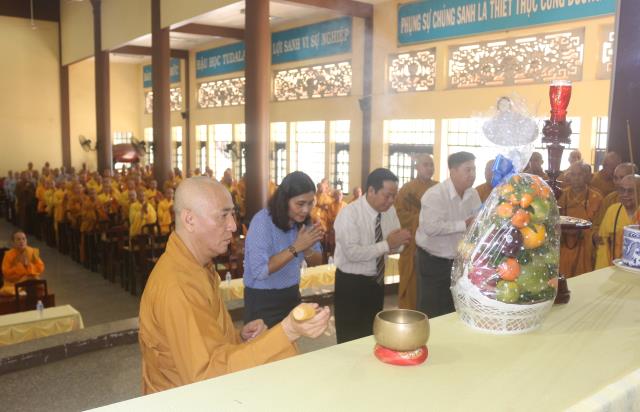 Bình Dương: Lễ tưởng niệm 709 năm ngày Phật hoàng Trần Nhân Tông nhập Niết bàn.