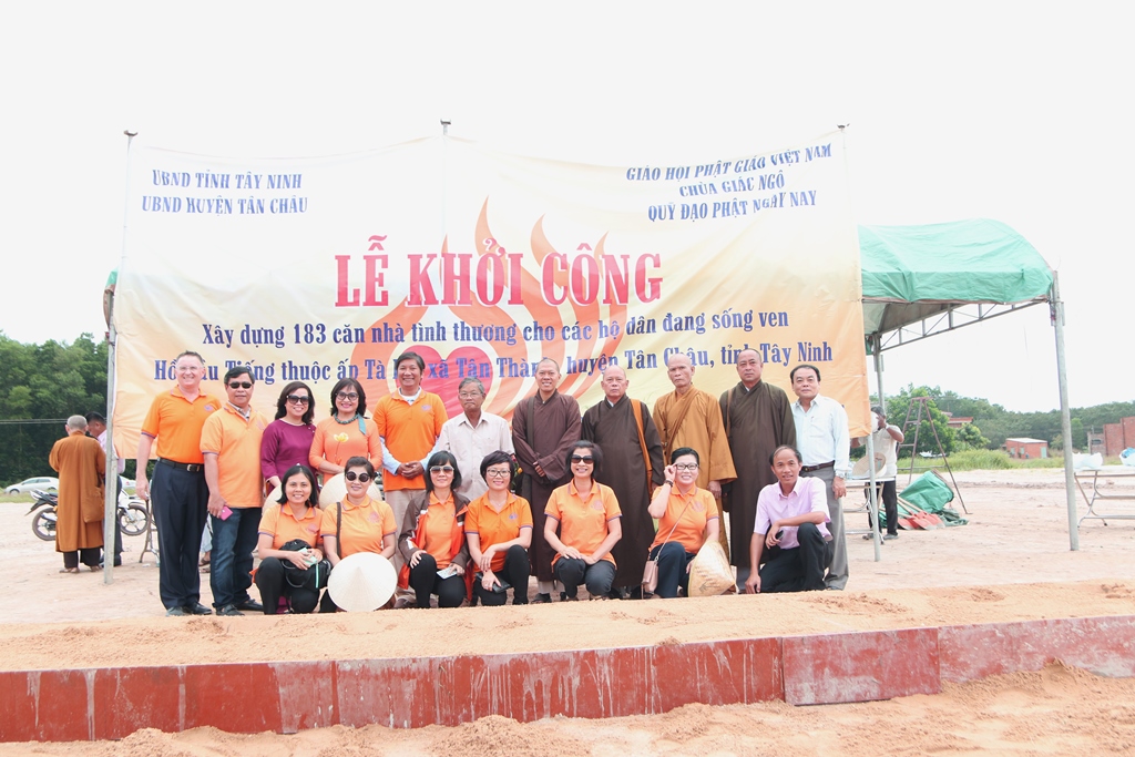 Tổng kết giai đoạn 1 - Dự án &quot;Tổ Ấm Từ Bi&quot; xây dựng 183 căn nhà tình thương tại Tây Ninh- (C99-1)
