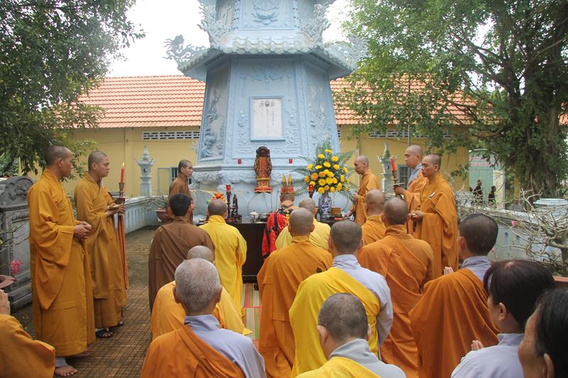 Đồng Tháp: Lễ Huý kỵ cố HT.Thích Thiện Chánh