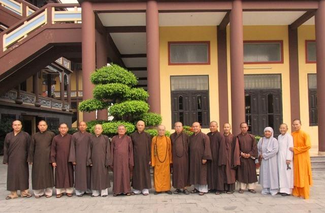 Lãnh Đạo Tỉnh Bình Dương Gặp Gỡ Đoàn Đại Biểu Phật Giáo Tỉnh Trước Đại Hội Phật Giáo Toàn Quốc Lần Thứ VIII