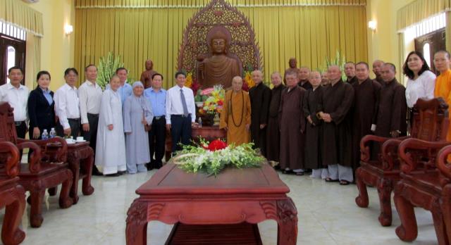 Lãnh Đạo Tỉnh Bình Dương Gặp Gỡ Đoàn Đại Biểu Phật Giáo Tỉnh Trước Đại Hội Phật Giáo Toàn Quốc Lần Thứ VIII