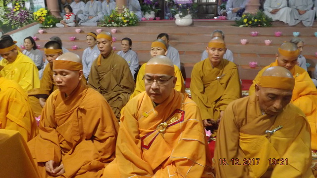 Đêm thắp nến tri ân tưởng niệm cố HT.Thích Ngộ Trí tại chùa Trường Thọ