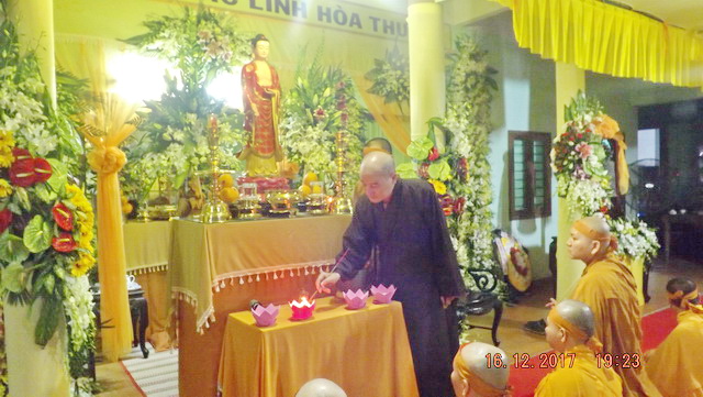 Đêm thắp nến tri ân tưởng niệm cố HT.Thích Ngộ Trí tại chùa Trường Thọ