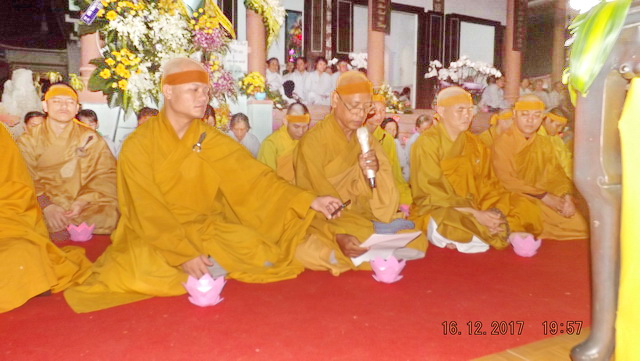 Đêm thắp nến tri ân tưởng niệm cố HT.Thích Ngộ Trí tại chùa Trường Thọ