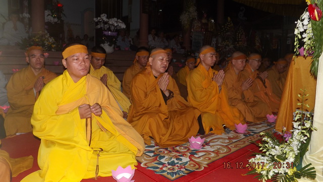 Đêm thắp nến tri ân tưởng niệm cố HT.Thích Ngộ Trí tại chùa Trường Thọ