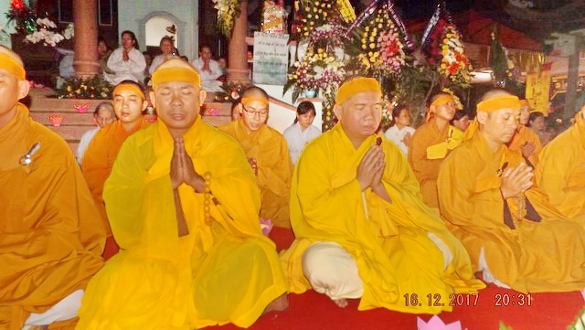 Đêm thắp nến tri ân tưởng niệm cố HT.Thích Ngộ Trí tại chùa Trường Thọ