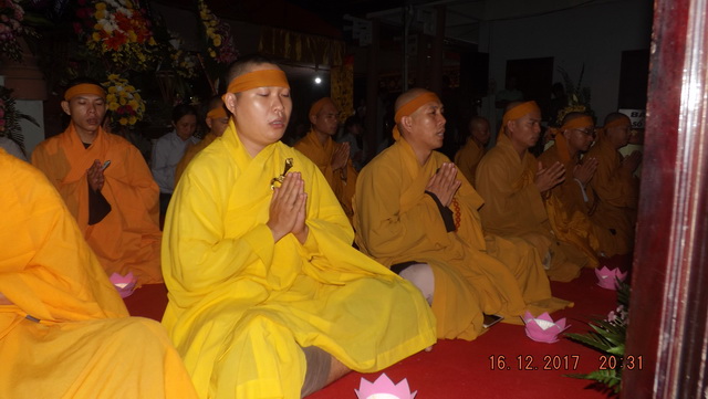 Đêm thắp nến tri ân tưởng niệm cố HT.Thích Ngộ Trí tại chùa Trường Thọ