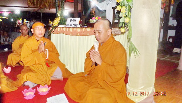 Đêm thắp nến tri ân tưởng niệm cố HT.Thích Ngộ Trí tại chùa Trường Thọ
