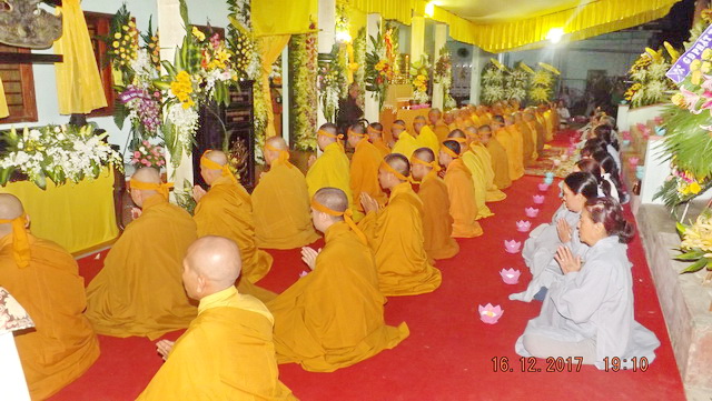 Đêm thắp nến tri ân tưởng niệm cố HT.Thích Ngộ Trí tại chùa Trường Thọ
