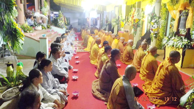 Đêm thắp nến tri ân tưởng niệm cố HT.Thích Ngộ Trí tại chùa Trường Thọ