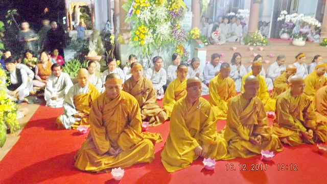 Đêm thắp nến tri ân tưởng niệm cố HT.Thích Ngộ Trí tại chùa Trường Thọ
