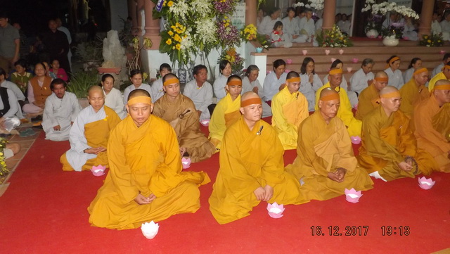 Đêm thắp nến tri ân tưởng niệm cố HT.Thích Ngộ Trí tại chùa Trường Thọ