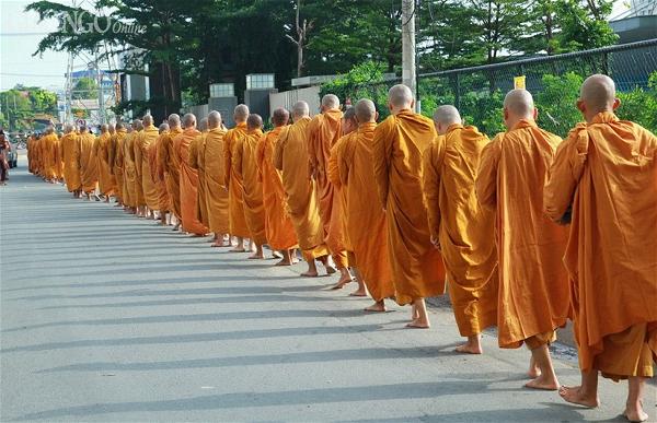 Điều Gọi Là Tăng Đoàn Cư Sĩ Tại Hoa Kỳ