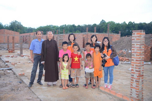 Tổng kết giai đoạn 1 - Dự án &quot;Tổ Ấm Từ Bi&quot; xây dựng 183 căn nhà tình thương tại Tây Ninh- (C99-1)