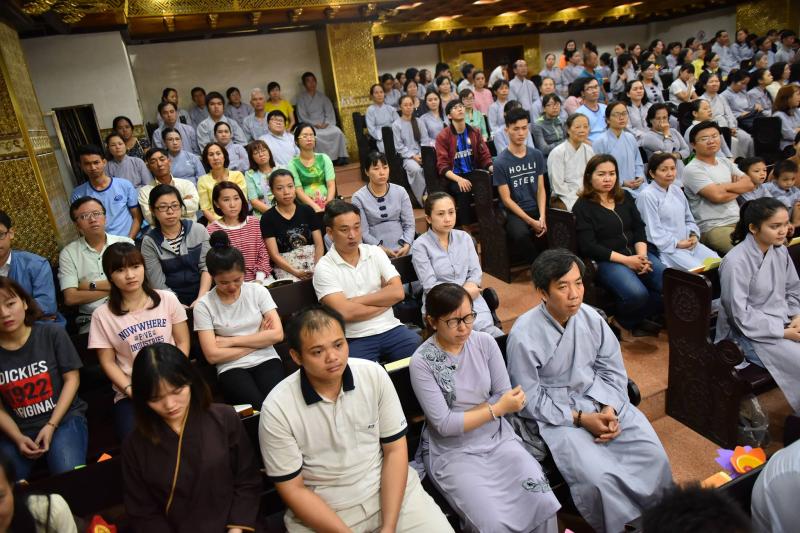 LỄ QUY Y TAM BẢO CHO HƠN 400 PHẬT TỬ MỚI TRONG NGÀY PHẬT THÀNH ĐẠO TẠI CHÙA GIÁC NGỘ, NGÀY 24/1/2018(8/12 Đinh Dậu)