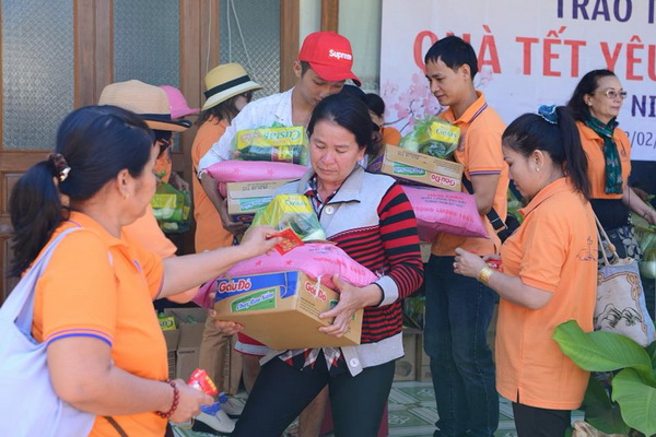 Tổng kết chương trình “Quà Tết Yêu Thương”  tại Tây Ninh, ngày 03/02/2018 (C144)