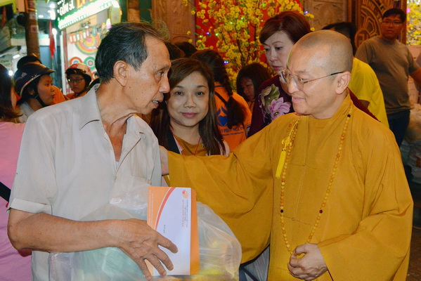Tổng kết chương trình  “Di Lặc Du Xuân 2018 - Quà Tết Yêu Thương ” (C138)