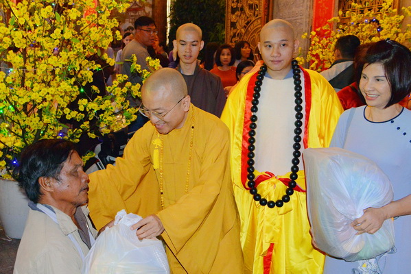 Tổng kết chương trình  “Di Lặc Du Xuân 2018 - Quà Tết Yêu Thương ” (C138)