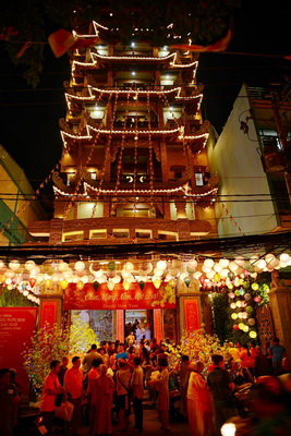 Tổng kết chương trình  “Di Lặc Du Xuân 2018 - Quà Tết Yêu Thương ” (C138)