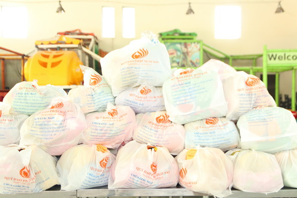 Tổng kết “Quà Tết Yêu Thương” cho Trẻ em tại Trung tâm Giáo dục dạy nghề Thiếu Niên TP.HCM (C149)