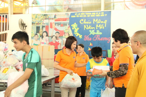 Tổng kết “Quà Tết Yêu Thương” cho Trẻ em tại Trung tâm Giáo dục dạy nghề Thiếu Niên TP.HCM (C149)