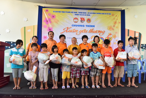 Tổng kết “Quà Tết Yêu Thương” cho Trẻ em tại Trung tâm Giáo dục dạy nghề Thiếu Niên TP.HCM (C149)